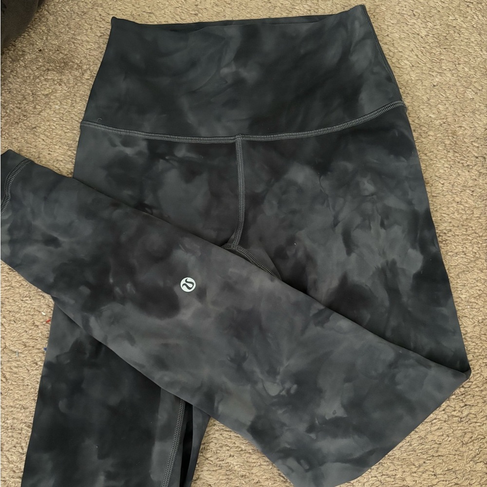 LULULEMON wunder train leggings size 4